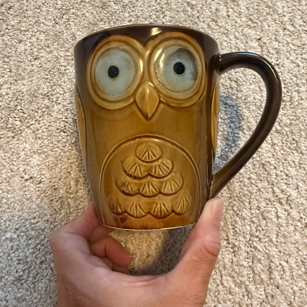 Cute Gibson Elite Couture Owl Mug Textured Big Eyes Brown Ceramic 16-17oz
